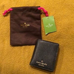 Kate spade cedar street wallet